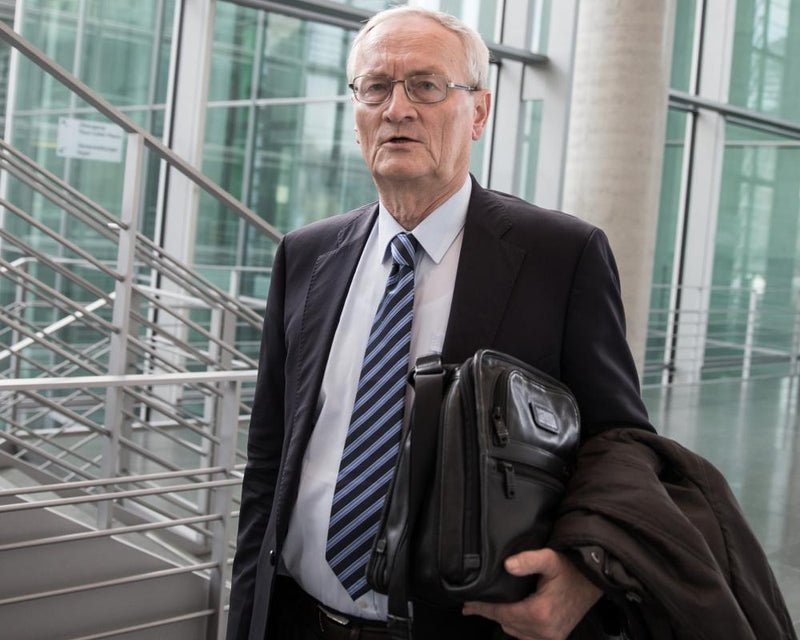 Germany Arrests Ex-Intelligence Chief August Hanning Over Alleged