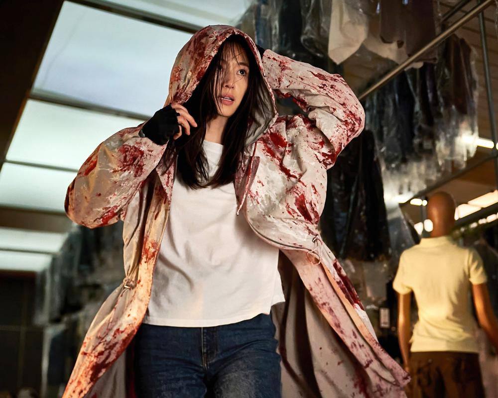 Colony Review: Hive-Mind Zombies Bring Fresh Scares to the Mall