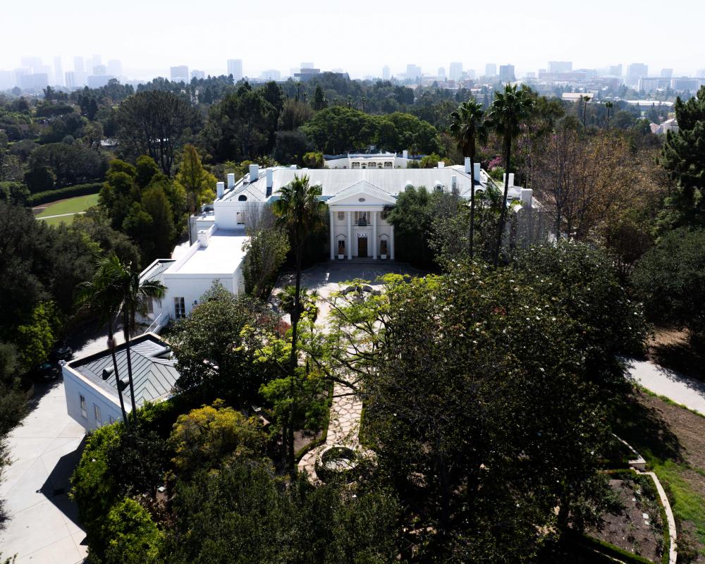 Peter Thiel Revealed as Buyer of $130M Bel-Air Mansion Casa Encantada