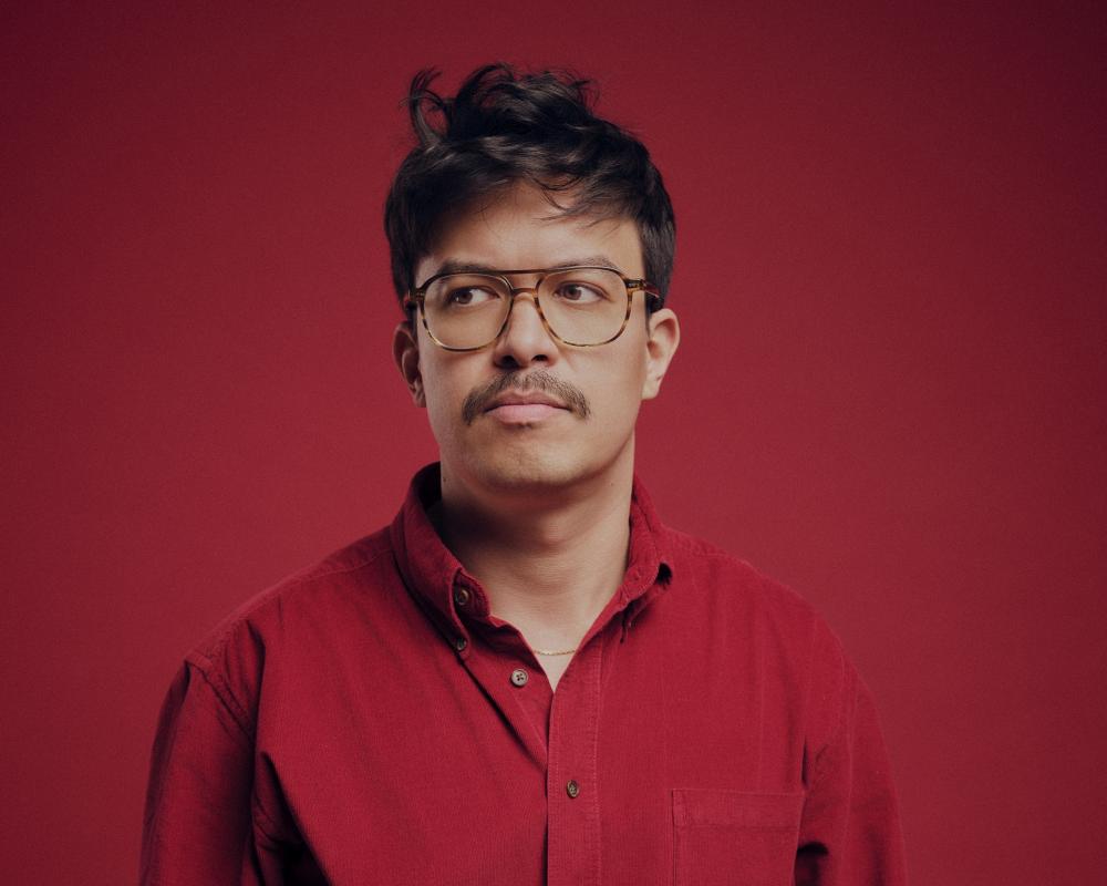 Phil Wang Uh Oh Review: Millennial Myths and Comedy Genius