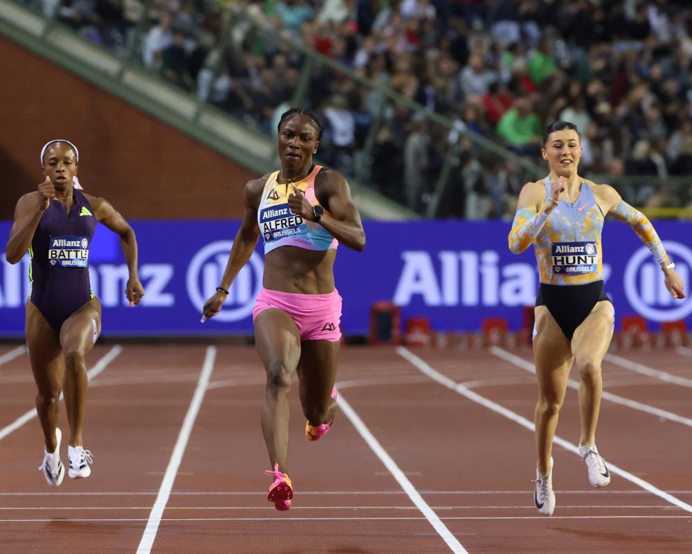 Amy Hunt Impresses with Season's Best in Diamond League 200m Final