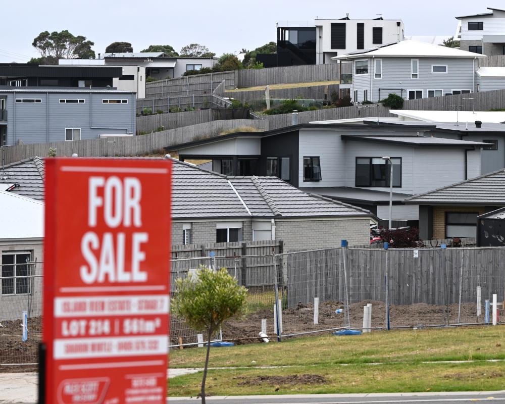 Australia Housing Prices Drop: Top Suburbs with Biggest Falls