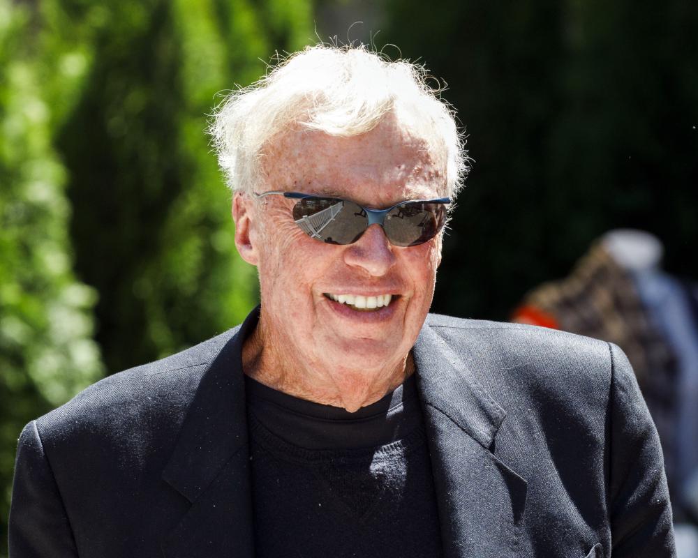 Nike Cofounder Phil Knight Gives $1bn to University of Oregon