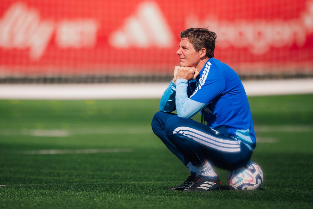 Oliver Glasner: Nottingham Forest Manager Faces Crystal Palace Return