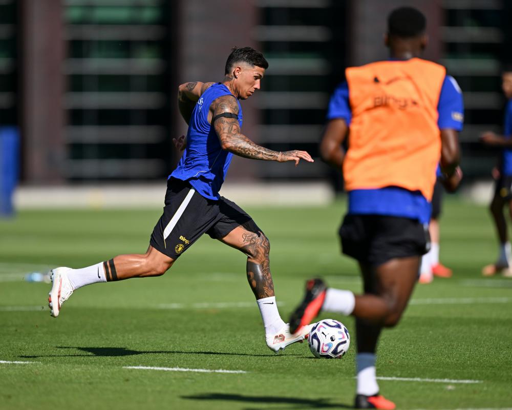 Chelsea Set Friday Deadline for Fernandez as City Reject Rodri Bid