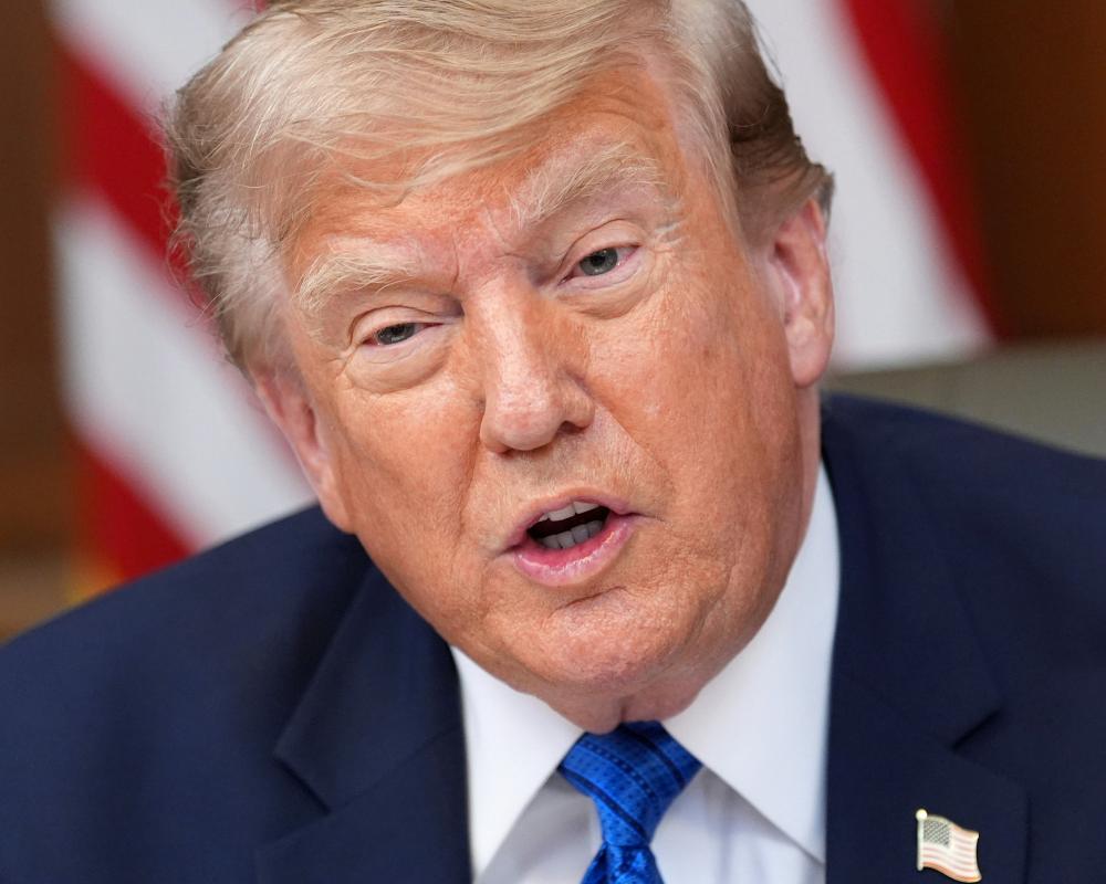 Trump Slams Oil Companies for Profiting from Iran War