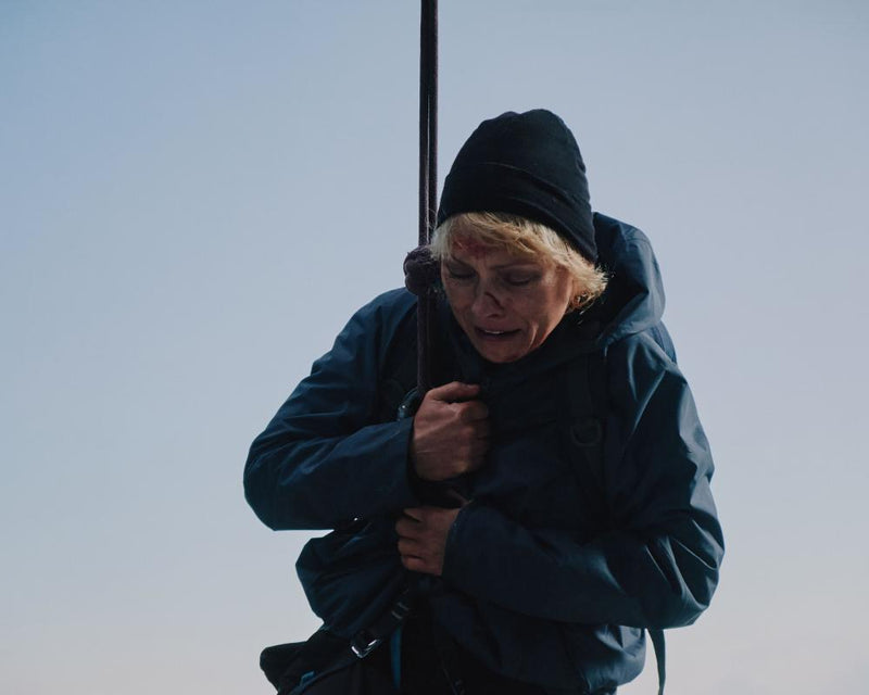 Zip Wire Review: A Slack Thriller That Fails to Excite