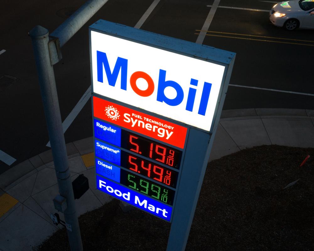 ExxonMobil and Chevron Q3 Earnings Beat Estimates as Gas Prices Surge