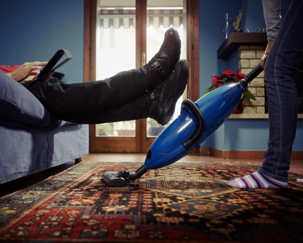 Couples: Do You Share Housework Equally or Is There Imbalance