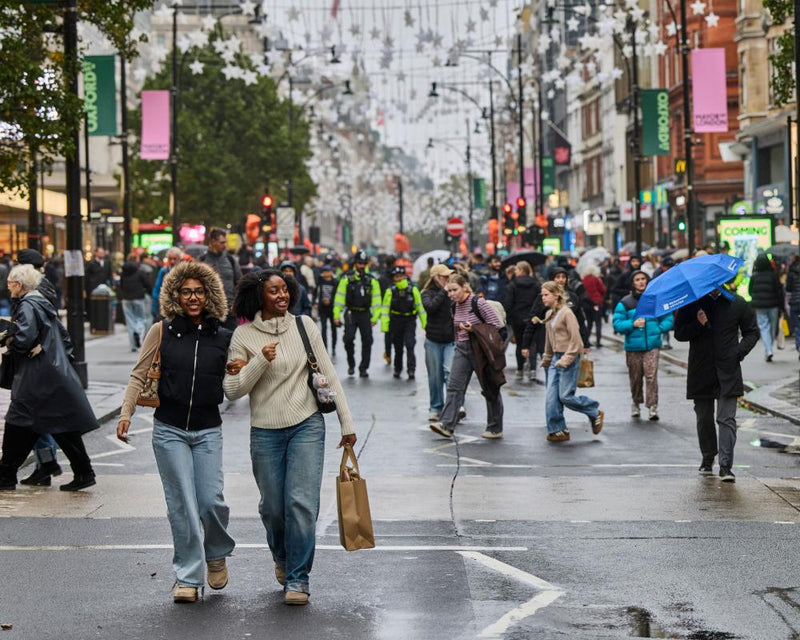 Oxford Street Pedestrianisation Praised by Shoppers as a Better