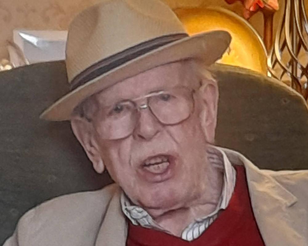 Rev Ian Gregory: Polite Society Founder and Minister Dies at 93
