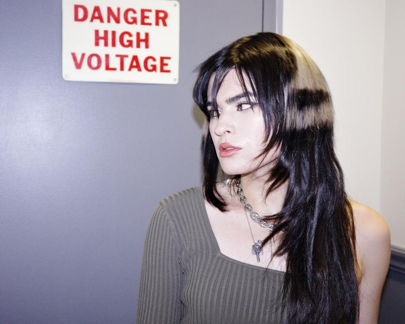 Underscores on Gen Z Love and Her Breakout Pop Album