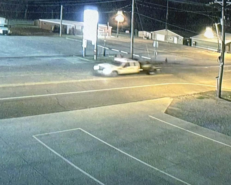 Tennessee Inmate Serving Life for Murder Escapes Prison