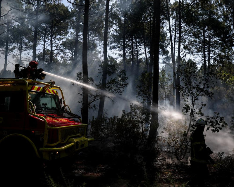 France Wildfires Force 4,000 Evacuations Near Bordeaux
