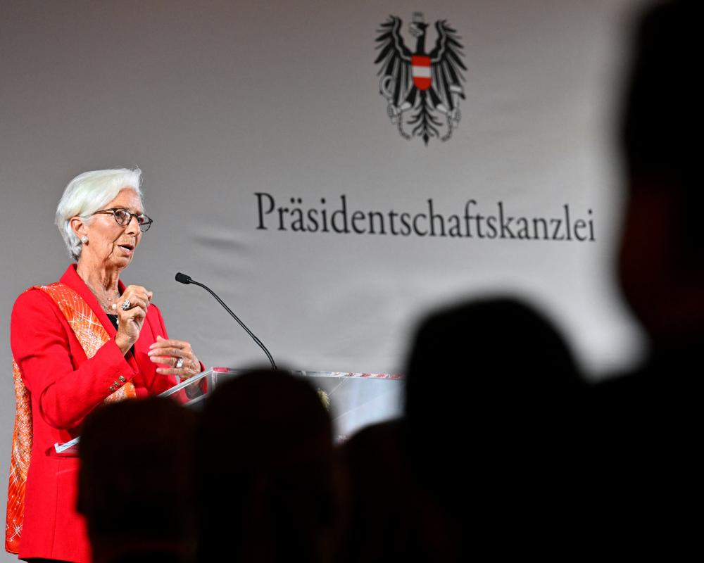 Europe Must Build Own AI or Risk Being Cut Off by US and China