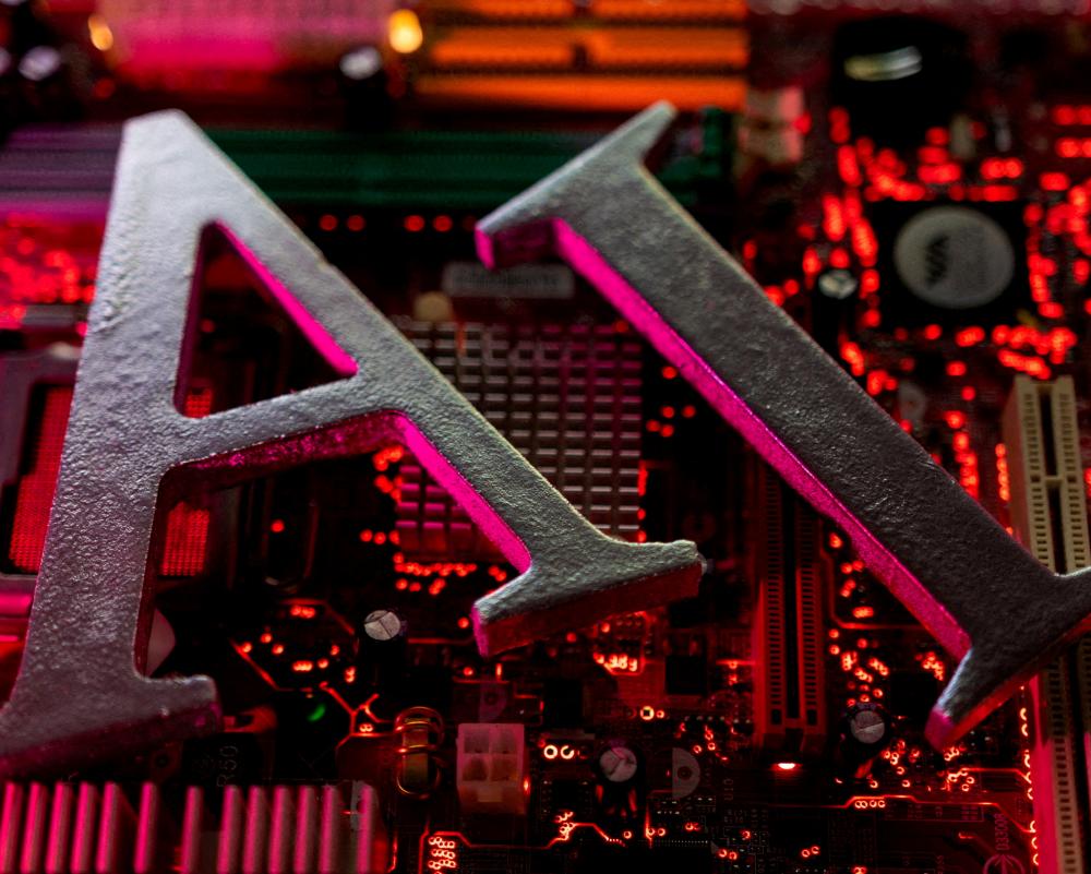 AI Leaders Call for Slowdown: Critics Perplexed and Suspicious