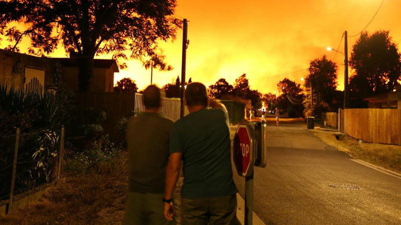 France Megafire Battle: Heroes and Tactics Against Blaze