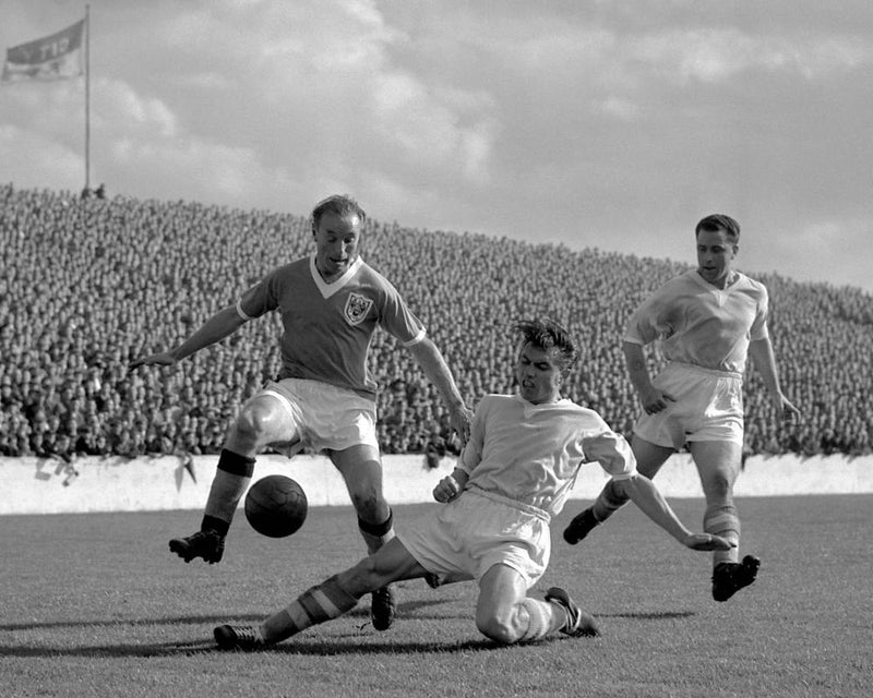 Ballon d'Or Returns to England Honoring Stanley Matthews