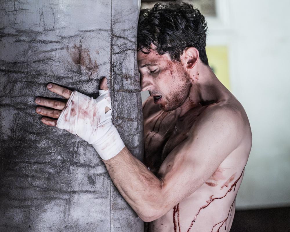 Golden Boy Review: Josh O'Connor Boxing Melodrama on Stage
