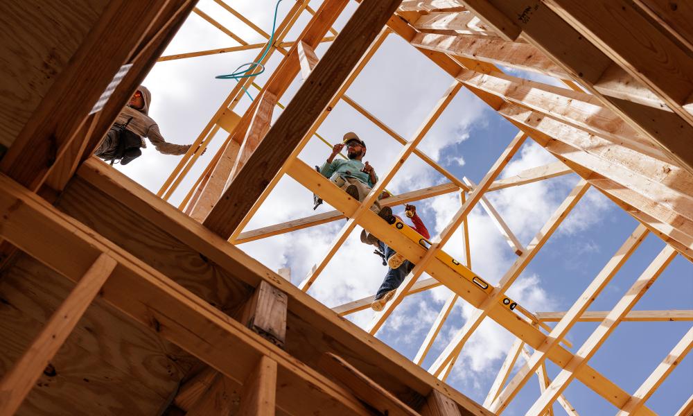 Trump's ICE 2.0 Targets Texas Construction Workers in Mass Deportation