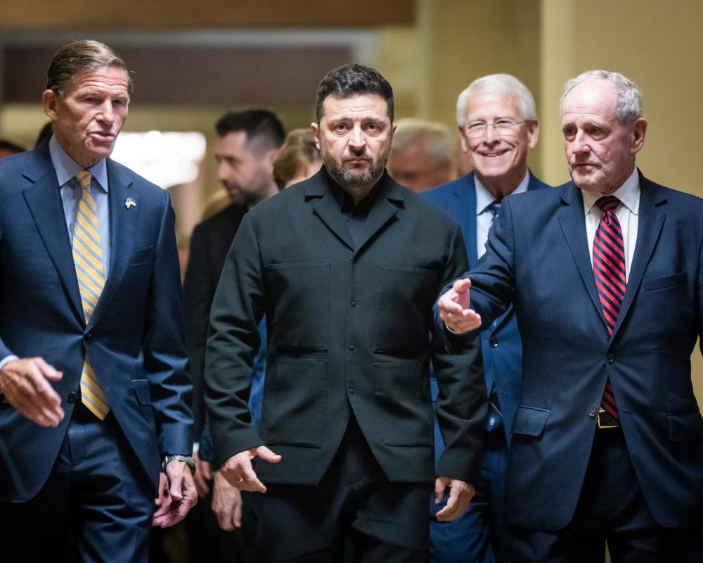 US Senate Advances Russia Sanctions Bill with New Tariff Powers