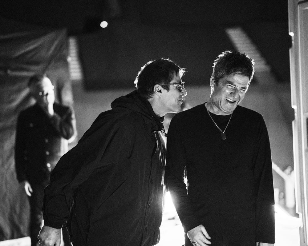 Oasis: Don't Look Back in Anger Review: What We Learned