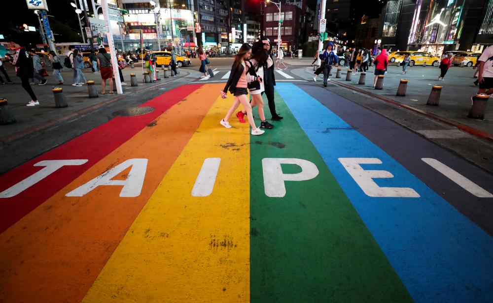 Taiwan LGBT Image Under Scrutiny After Taipei Gay Bar Raid
