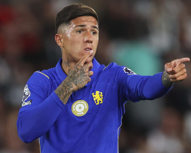 Football Transfer Deadline Day: Key Moves and Live Updates
