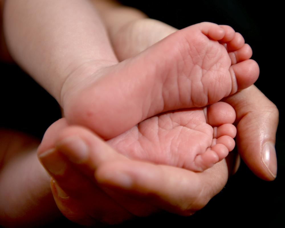 Healthy Babies Programme Expands Across England for Families