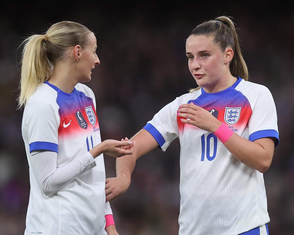 England Drop Chloe Kelly and Ella Toone Over Performance Levels