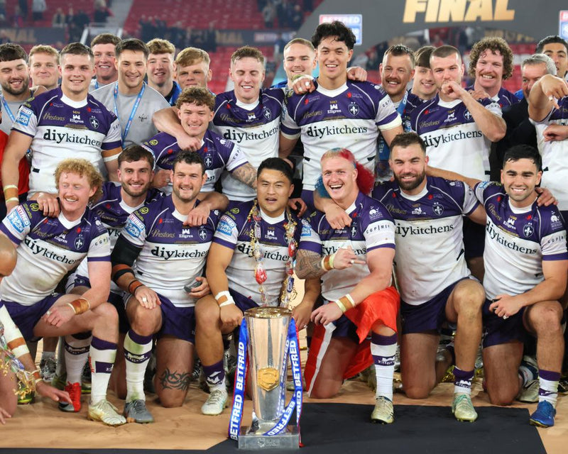 Wakefield Trinity Win Maiden Super League Title in Fairytale