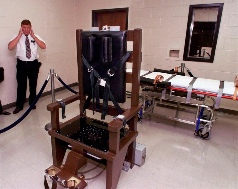 Tennessee Execution Proceeds After Botched Lethal Injection