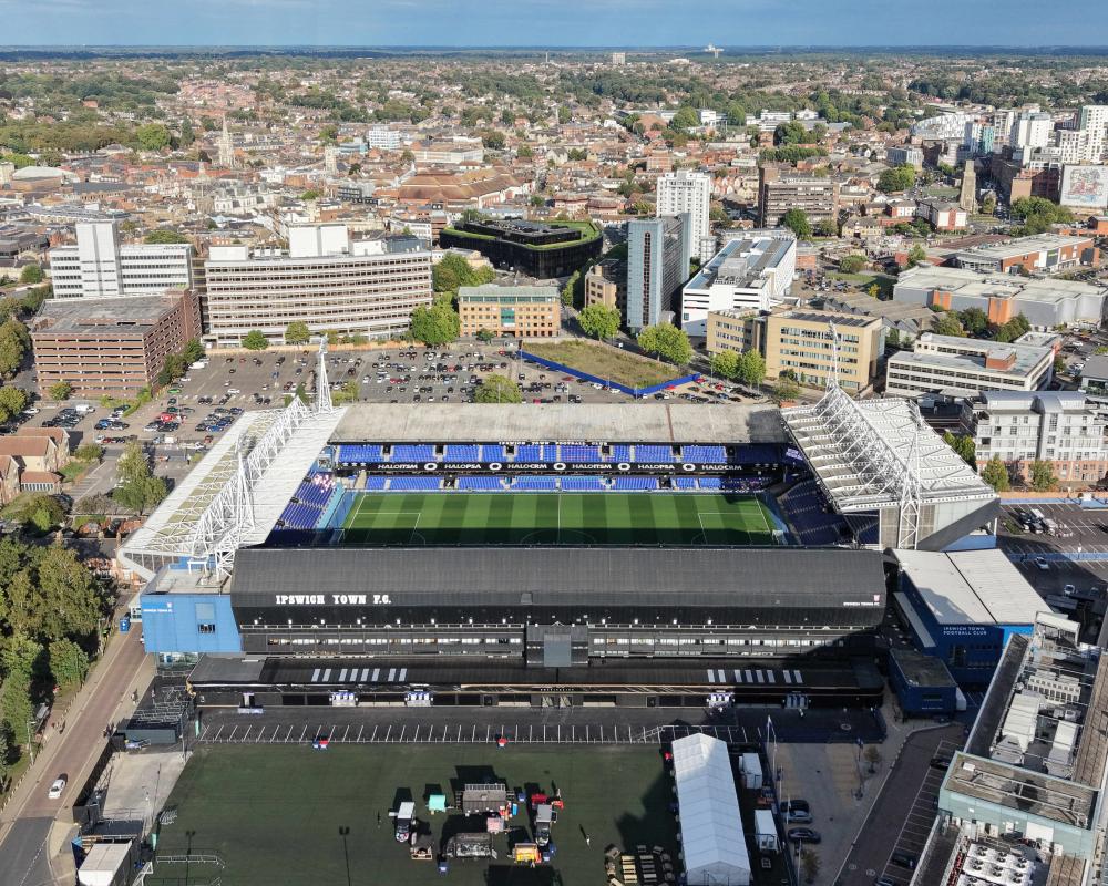 Ipswich Town vs Arsenal Carabao Cup Third Round Live Coverage