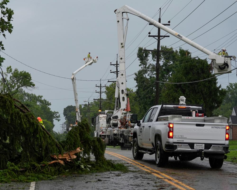 Severe Storms Power Outage: 540,000 Homes Affected in Midwest