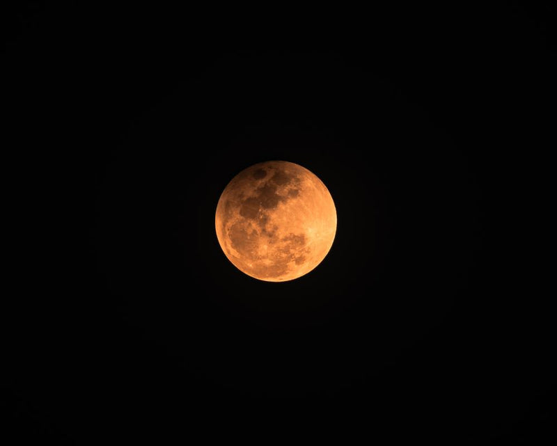 Near Total Lunar Eclipse Thrills North and South America