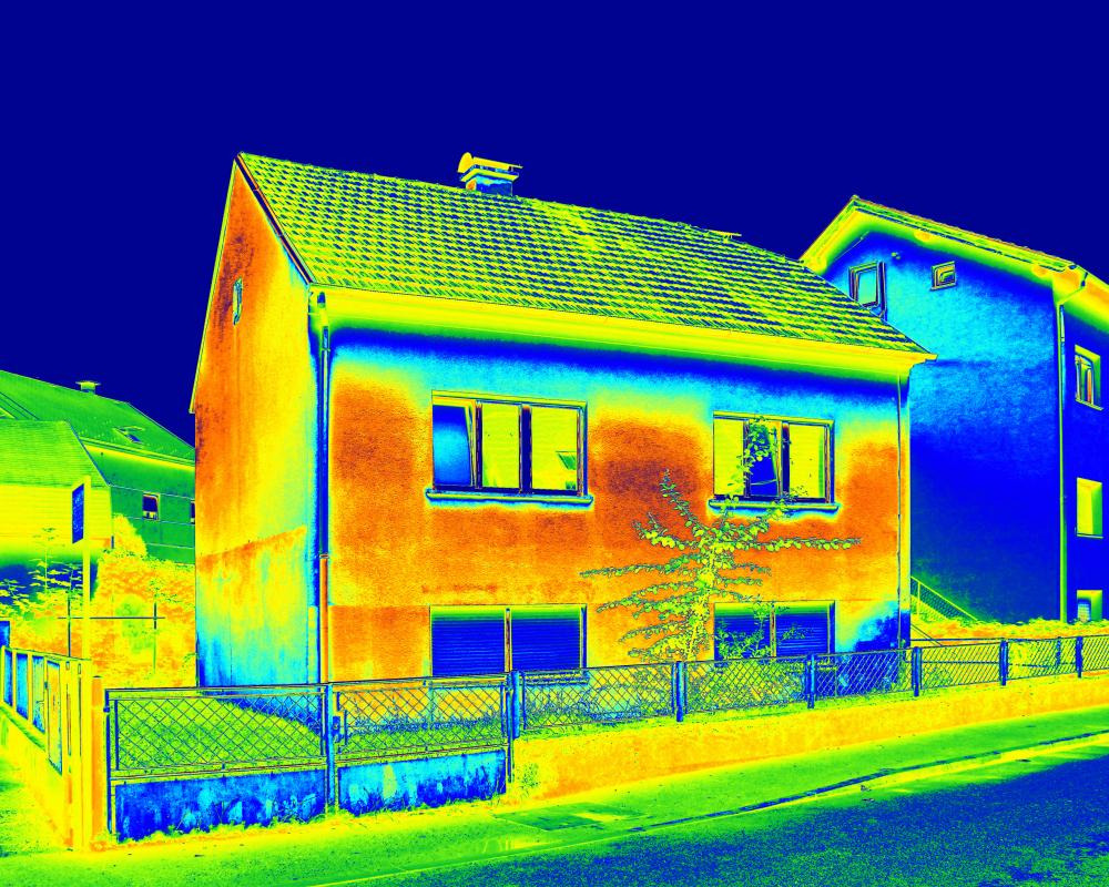 Five Signs Your House Is Leaking Heat and Wasting Energy