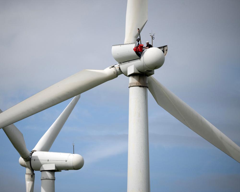 MoD Windfarm Objections: Radar Interference Threatens UK Energy Goals
