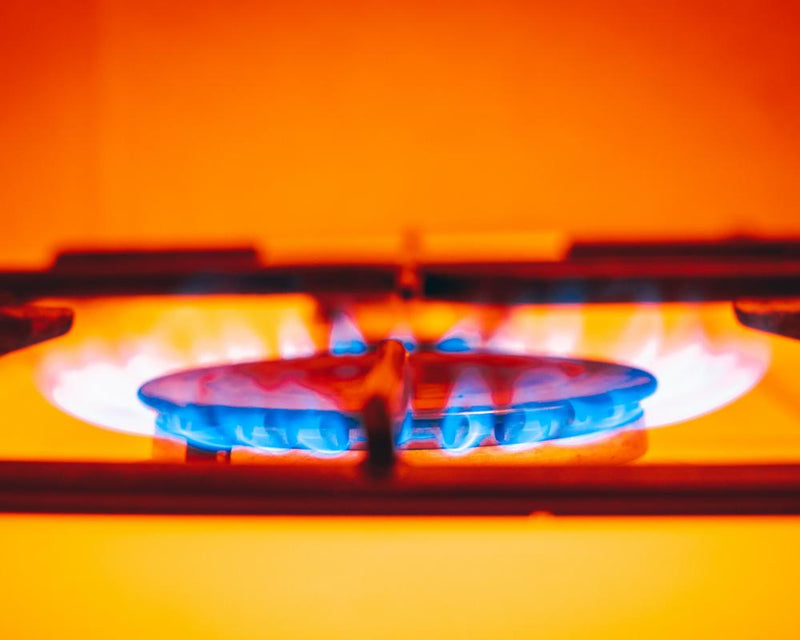 UK Energy Price Cap Rises 4% to Highest in Three Years