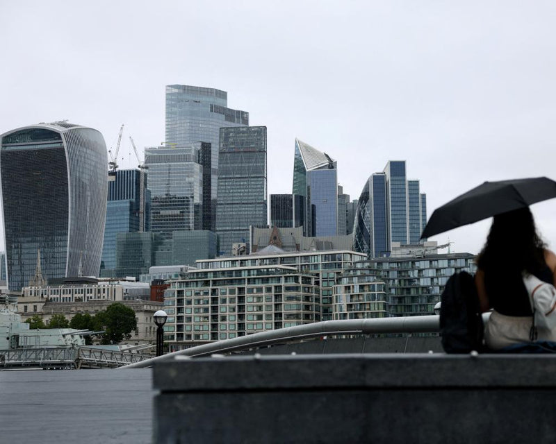 UK Bank Shares Drop as John Healey Plans Budget Tax Raid