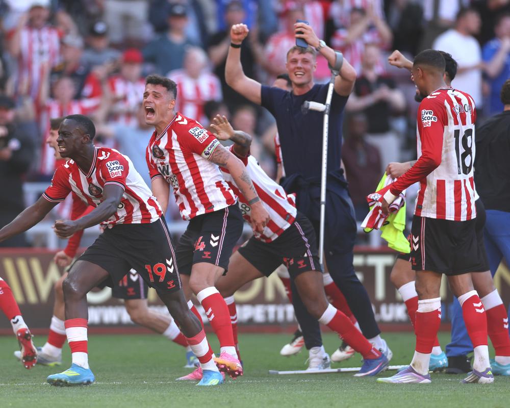 Sunderland's Milan Trip Silences Newcastle Taunts in Europa League