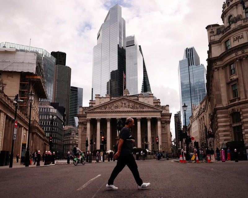 UK Borrowing Costs Hit 19-Year High as Gilt Yields Surge