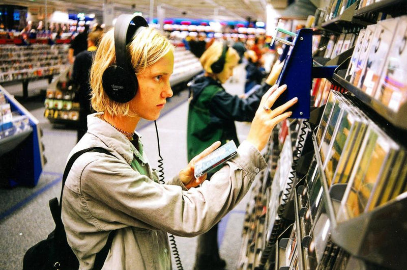 CD Comeback: Why Algorithms Make Music Predictable