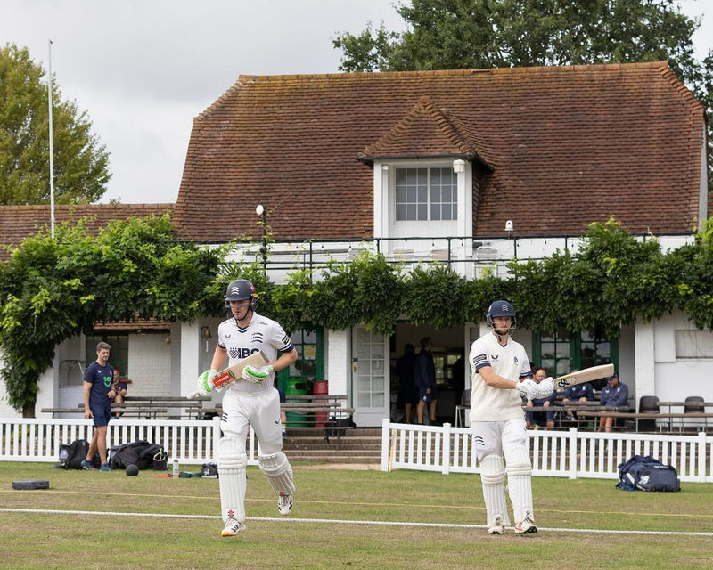 County Cricket Day Two: Hampshire, Warwickshire, Somerset Updates