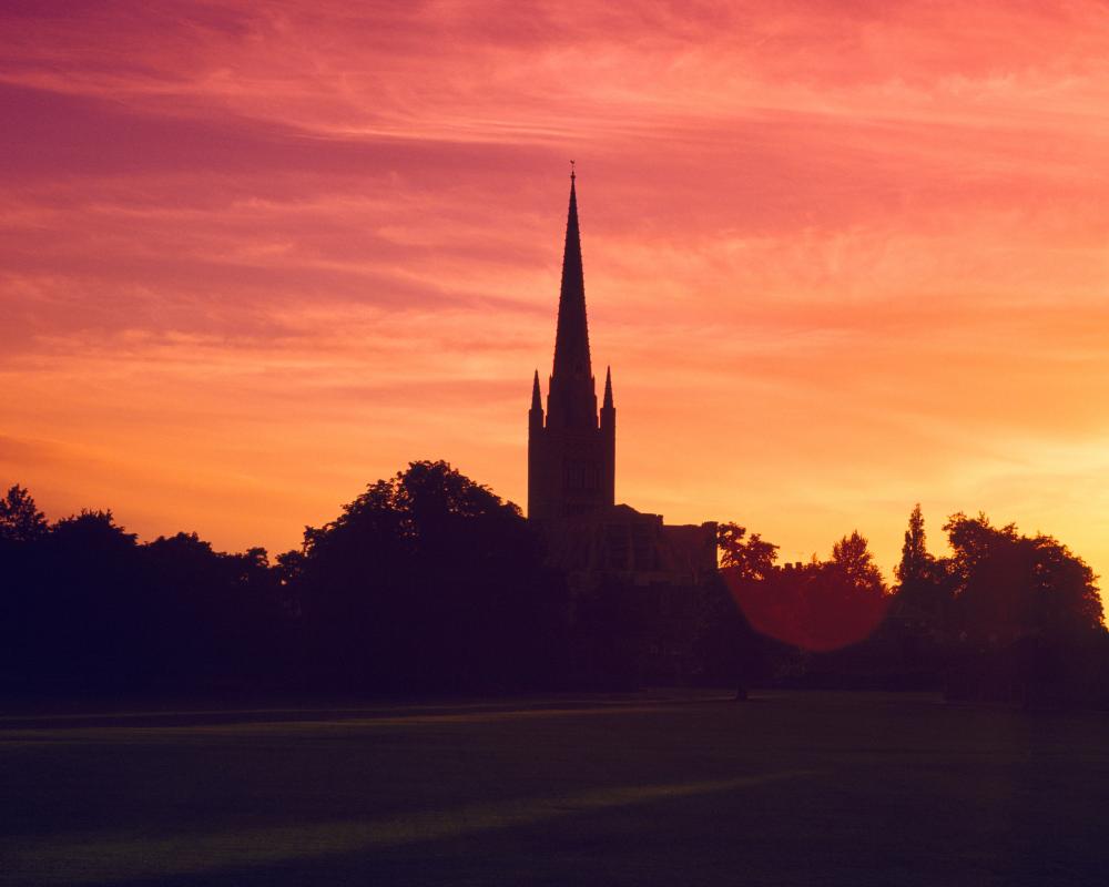 Why Britain’s Heatwaves Don’t Always End with Thunderstorms
