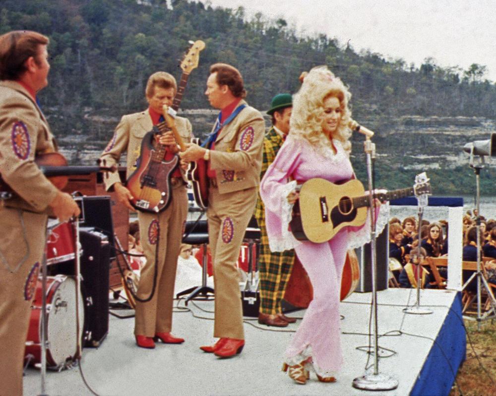 Dolly Parton's Legacy: Fans Remember the Queen of Country
