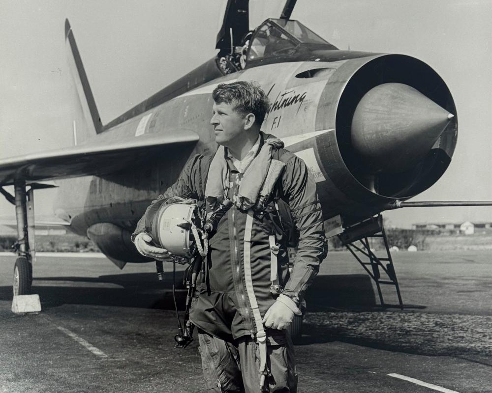 John Hall Obituary: Test Pilot of the English Electric Lightning