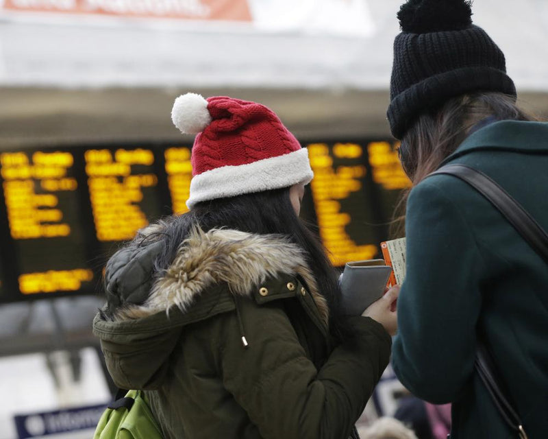 UK Christmas Rail Engineering Works Cause 10 Days of Travel Disruption