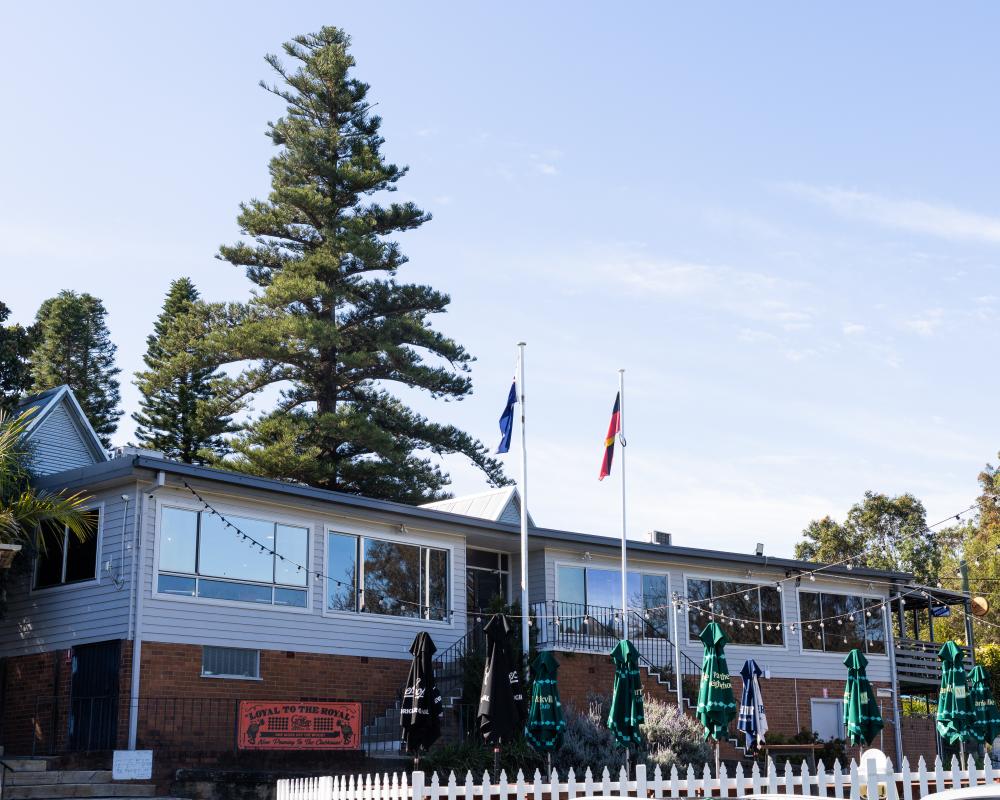 Albanese Defends $6m Golf Club Grant Amid ABC Membership Report
