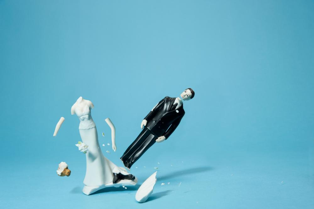 Why a Divorce Registry Would Be a Lifesaver for the Newly Single