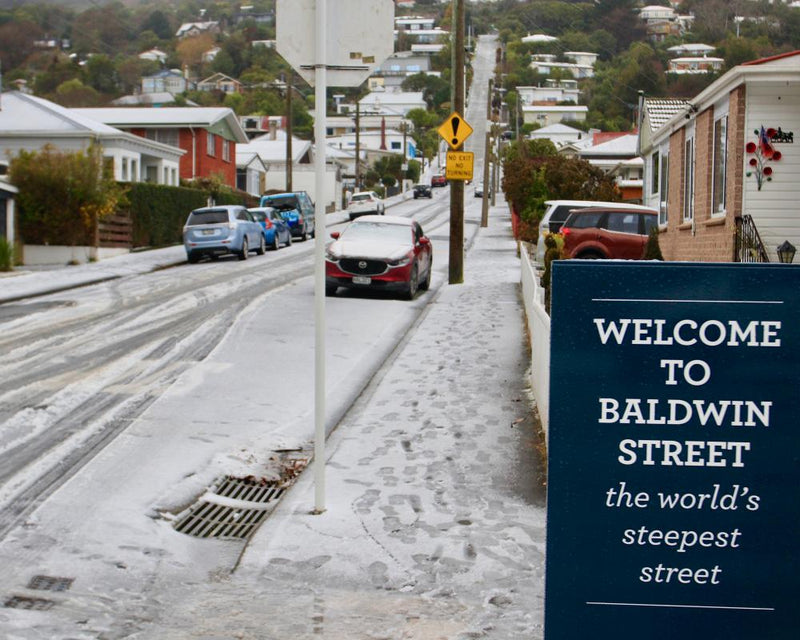 New Zealand Snowfall: Antarctic Cold Snap Brings Rare Skiing